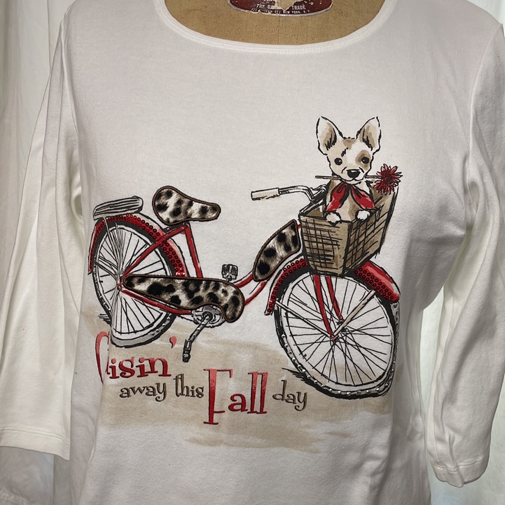 Karen Scott white 3/4 sleeve tee shirt, fall weather, bicycle & dog motif